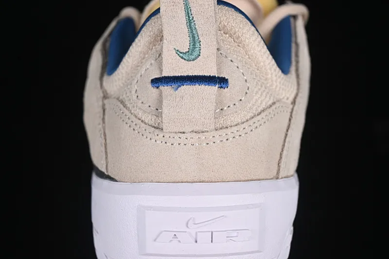 All categories Nk SB Dunk series Nk SB Dunk Low low-top sneakers Nk SB Day One Nike low-top casual sneakers FN4210-100